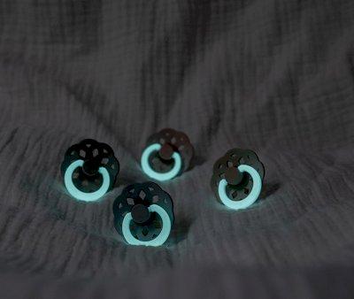 2 Chupetes BIBS Boheme Nocturnos Sage/Cloud