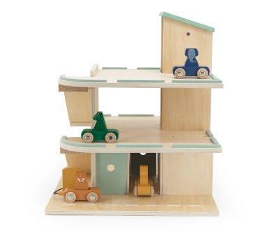Garage Wood Animals