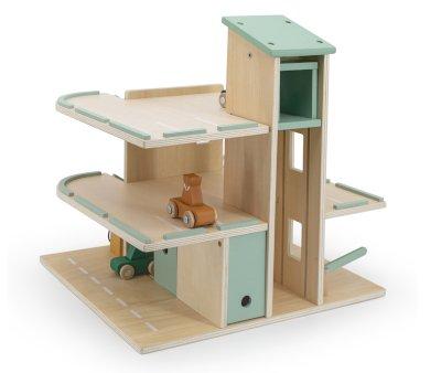 Garage Wood Animals