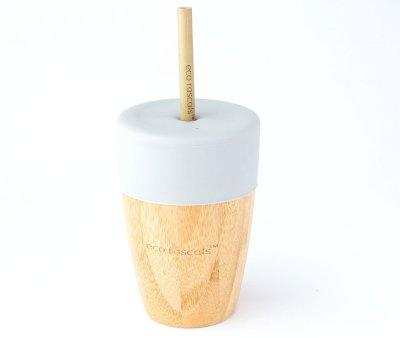 Gobelet en bambou gris avec paille