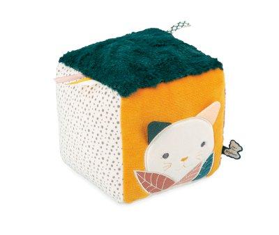 Cubo sensorial para gatinhos