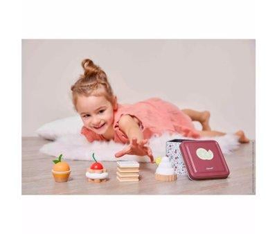 Twist Cake Box