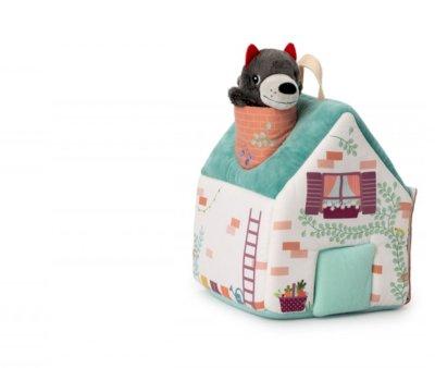 The House of the Wolf and The 3 Little Pigs