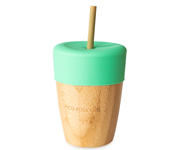 Copo de bambu verde com palhinha