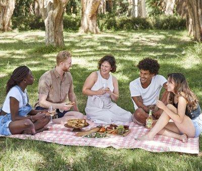 Manta Praia e Picnic Strawberry