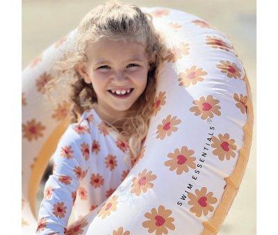 Large Float Flowers Hearts 90cm