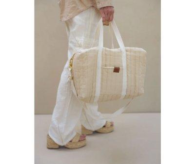 Padded Sports Bag with Wheat Handle
