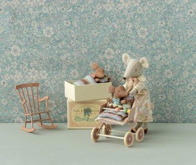 Sleeping/Awake Baby Mouse in Blue Matchbox