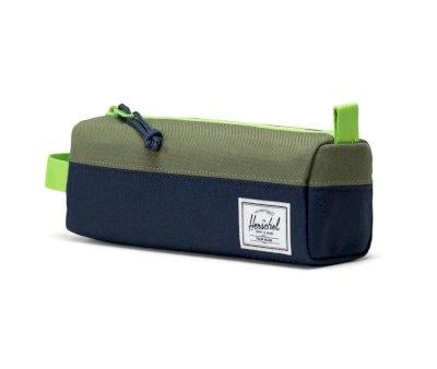 Case Settlement Black Iris/Four Leaf Clover