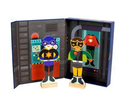 Jogo magntico de super-heris