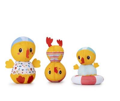 3 Bath Ducks Learning to Swim