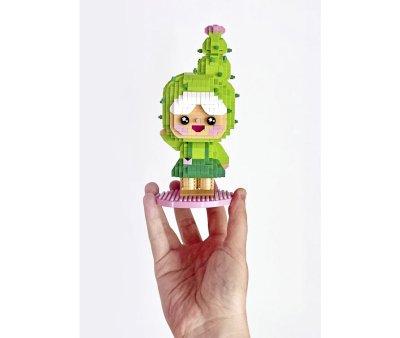 Mini Bricks You Grow Girl 897 Pieces