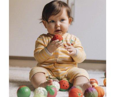 Set 3 Pelotas Sensoriales, Mordedor y Juguete de Bao Fruit Salad