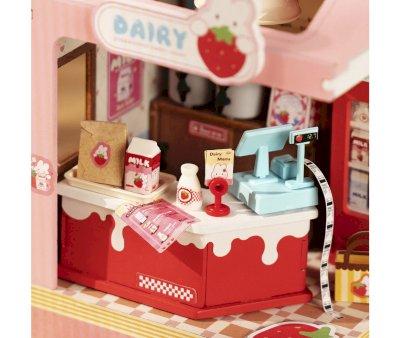 Maquette Miniature Strawberry Milk Box