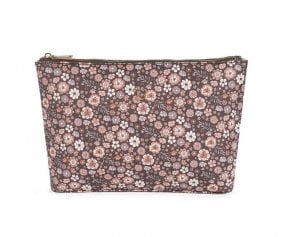 Sure, here is the translation with the HTML format preserved:


Blossom Petal Toiletry Bag