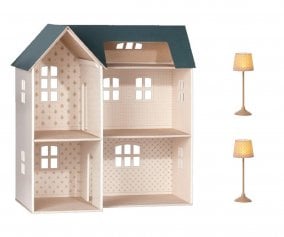 PROMO: Casetta in Miniatura Maileg + 2 Lampade da Terra Dark Powder